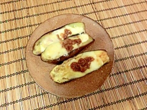 簡単！なすのとろ～りチーズおかかのせ